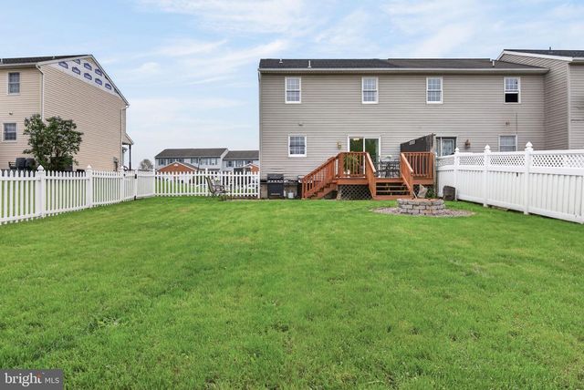293 CINDY DR, Jonestown, PA 17038