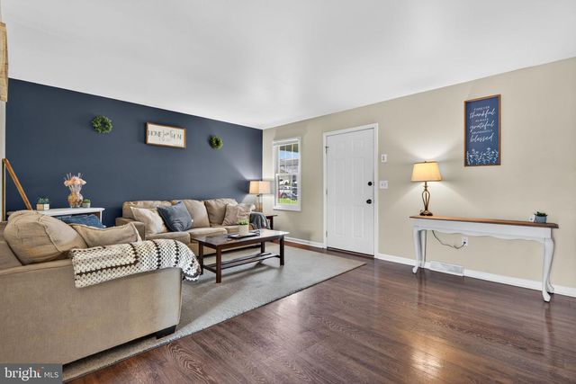 293 CINDY DR, Jonestown, PA 17038