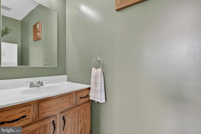 293 CINDY DR, Jonestown, PA 17038