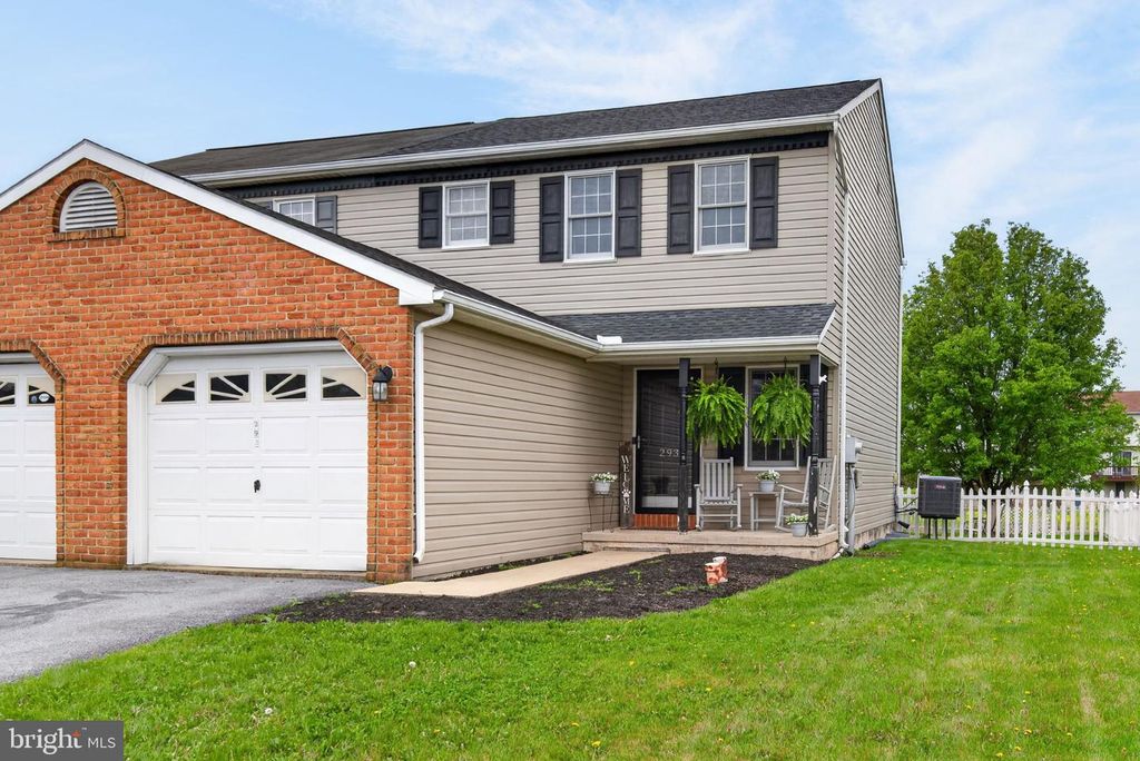 293 CINDY DR, Jonestown, PA 17038