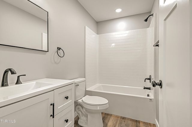 6055 Newport Highway, Greeneville, TN 37743