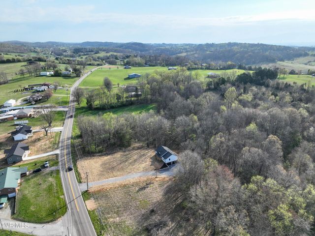 6055 Newport Highway, Greeneville, TN 37743