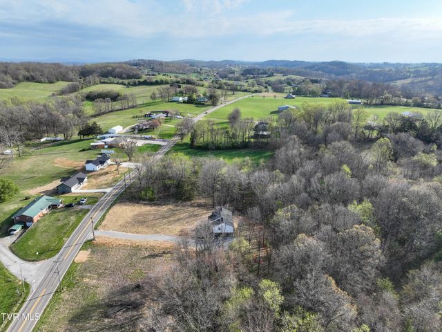 6055 Newport Highway, Greeneville, TN 37743