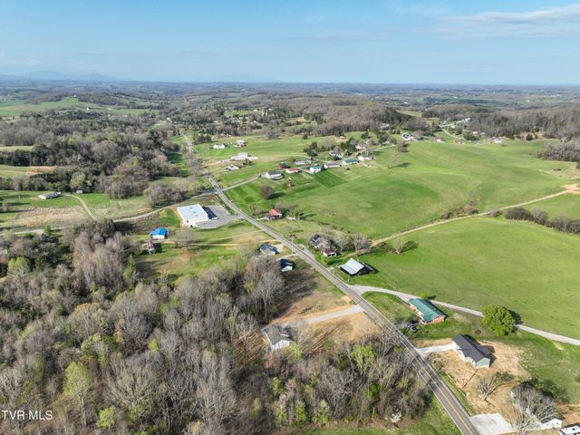 6055 Newport Highway, Greeneville, TN 37743