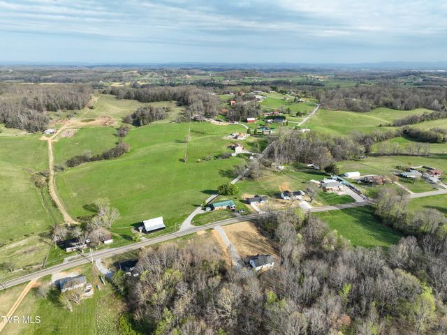 6055 Newport Highway, Greeneville, TN 37743