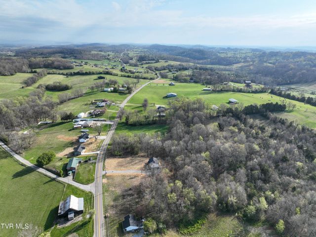6055 Newport Highway, Greeneville, TN 37743
