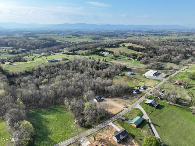 6055 Newport Highway, Greeneville, TN 37743