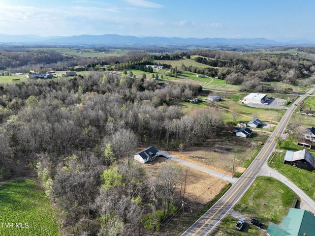 6055 Newport Highway, Greeneville, TN 37743