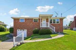 128 Louis DRIVE, Stowe Twp, PA 15136