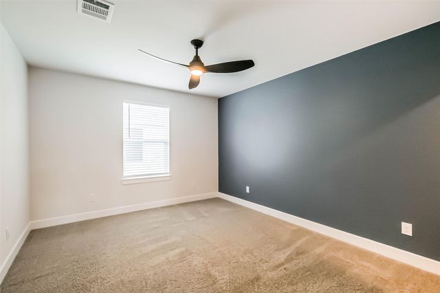340 Cavil Barrier Lane, La Porte, TX 77571