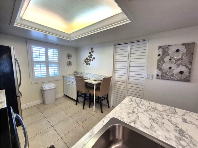 107 WINDWARD PLACE 107, Oldsmar, FL 34677