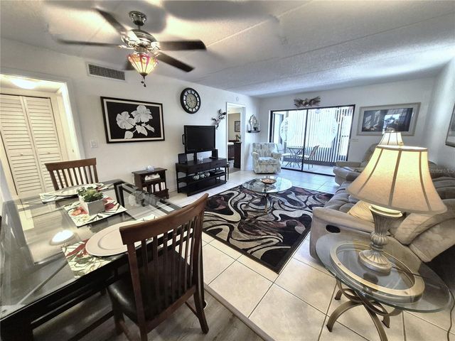 107 WINDWARD PLACE 107, Oldsmar, FL 34677