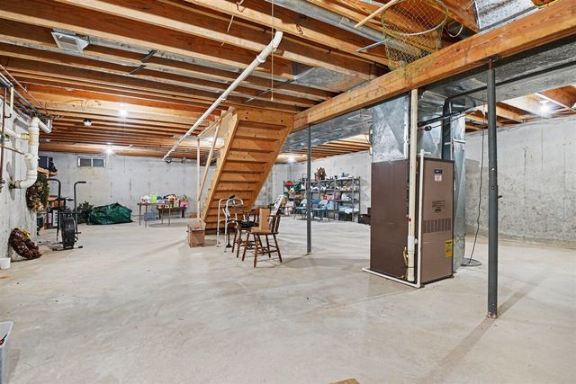 2616 Oakbrook Drive, Saint Joseph, MI 49085