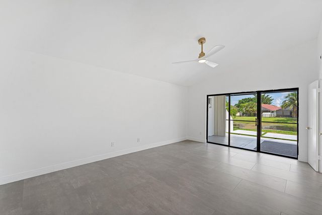 11152 HIGHLAND Circle, Boca Raton, FL 33428