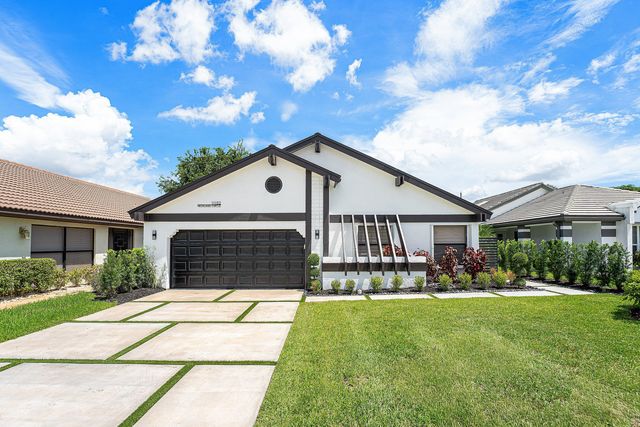 11152 HIGHLAND Circle, Boca Raton, FL 33428