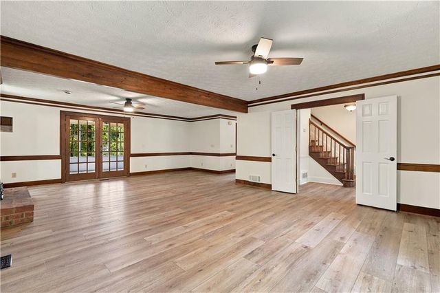 4690 Nutmeg Way SW, Lilburn, GA 30047