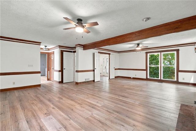 4690 Nutmeg Way SW, Lilburn, GA 30047