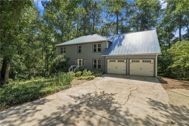 4690 Nutmeg Way SW, Lilburn, GA 30047