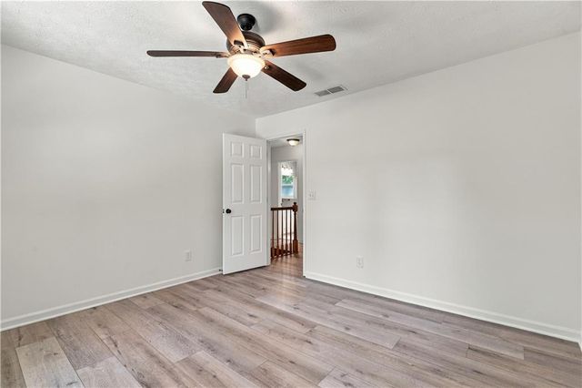 4690 Nutmeg Way SW, Lilburn, GA 30047