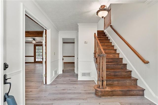4690 Nutmeg Way SW, Lilburn, GA 30047