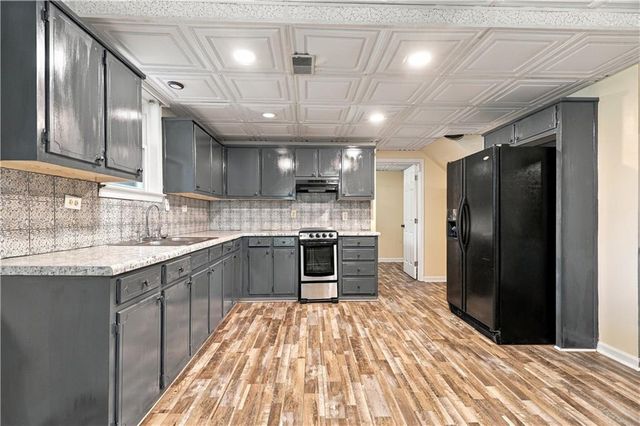 4690 Nutmeg Way SW, Lilburn, GA 30047