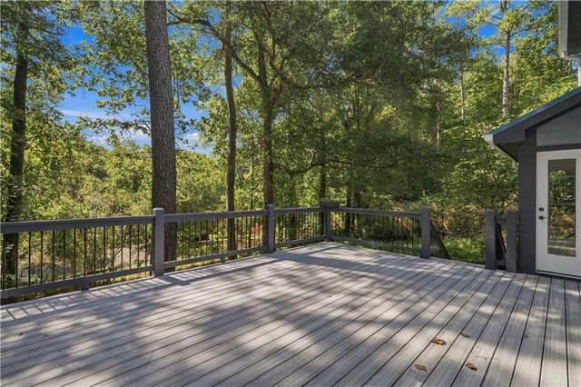 4690 Nutmeg Way SW, Lilburn, GA 30047