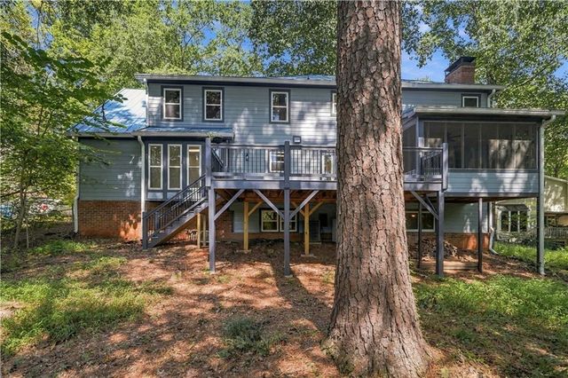 4690 Nutmeg Way SW, Lilburn, GA 30047