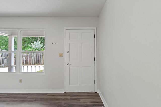 145 Manring Drive, Fort Walton Beach, FL 32547