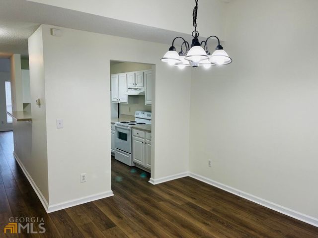 4037 Ravenwood Court, Union City, GA 30291