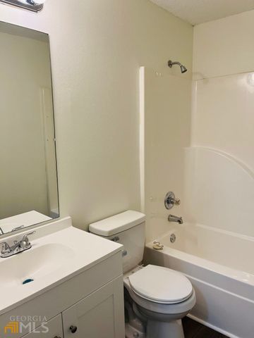 4037 Ravenwood Court, Union City, GA 30291