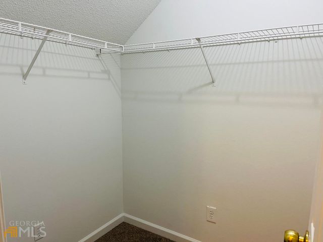 4037 Ravenwood Court, Union City, GA 30291