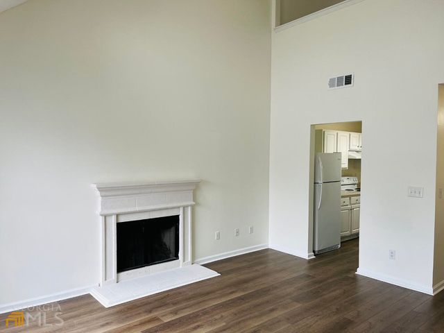 4037 Ravenwood Court, Union City, GA 30291