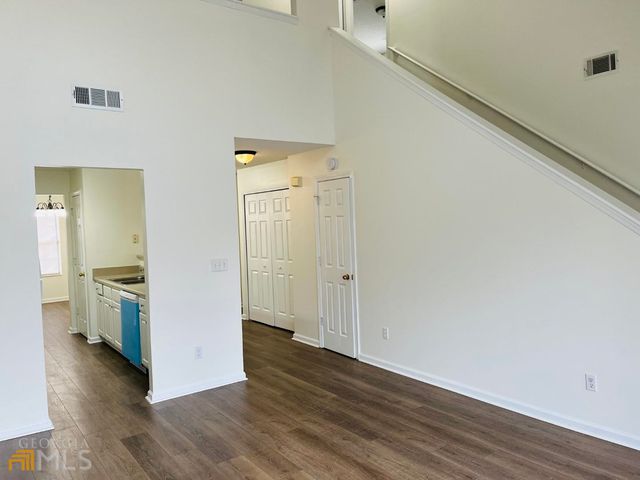 4037 Ravenwood Court, Union City, GA 30291