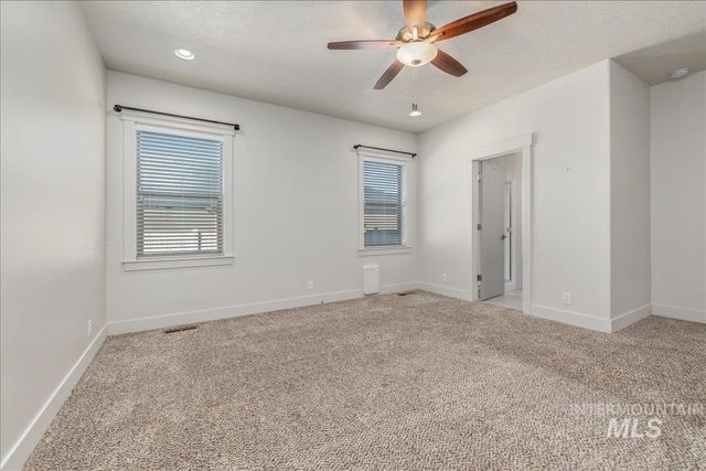 2415 W Sheridan Ave, Nampa, ID 83686