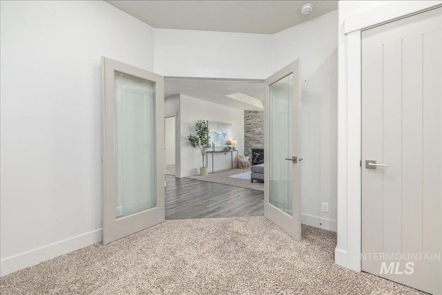 2415 W Sheridan Ave, Nampa, ID 83686