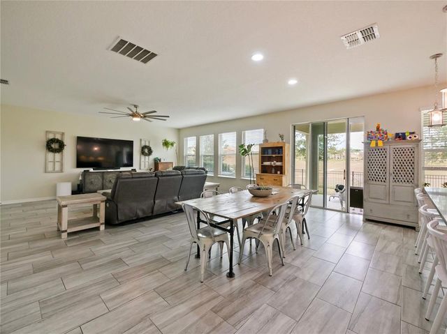7043 OXBOW ROAD, Minneola, FL 34715