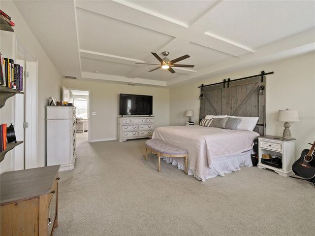 7043 OXBOW ROAD, Minneola, FL 34715