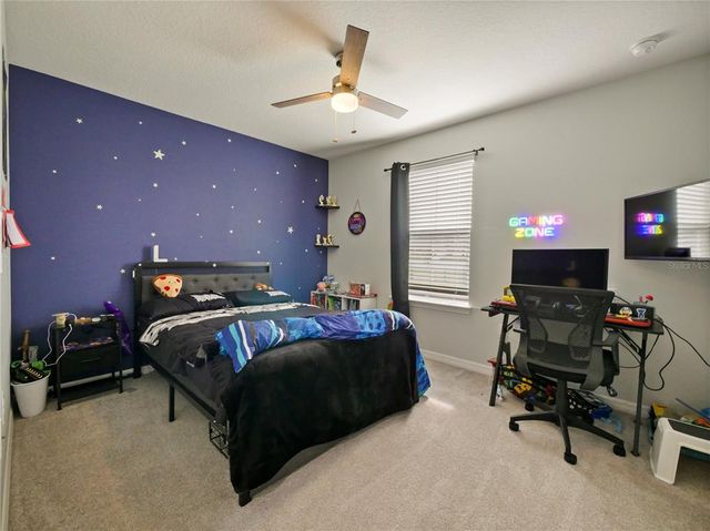 7043 OXBOW ROAD, Minneola, FL 34715