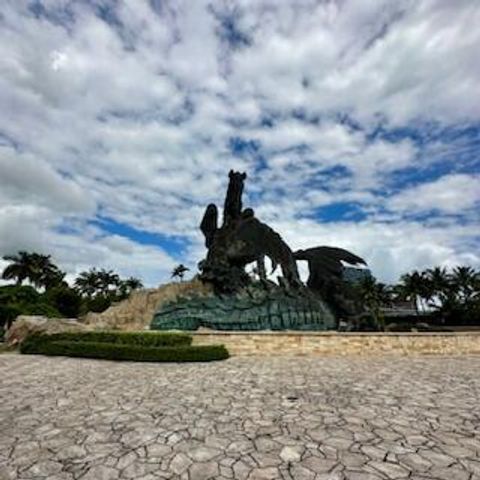 330 SE 2nd Street 202g, Hallandale Beach, FL 33009