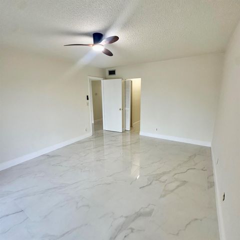 330 SE 2nd Street 202g, Hallandale Beach, FL 33009
