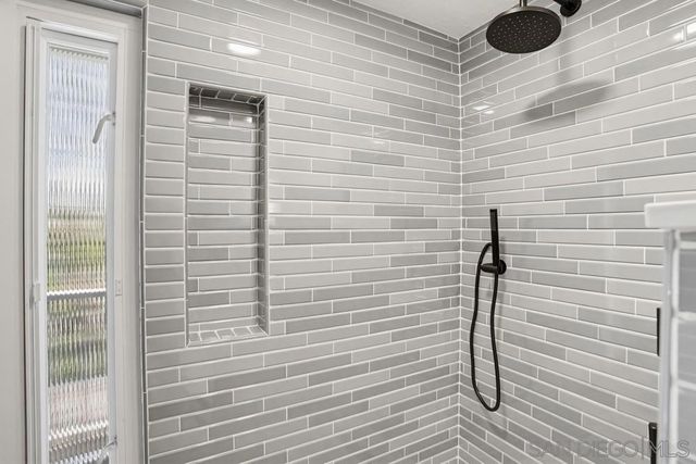 2003 Caminito Circulo Norte, La Jolla, CA 92037