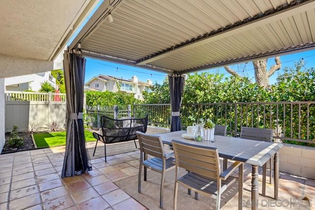 2003 Caminito Circulo Norte, La Jolla, CA 92037