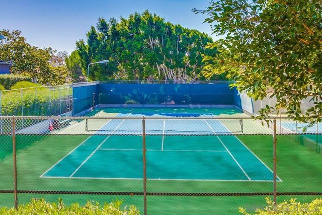 2003 Caminito Circulo Norte, La Jolla, CA 92037