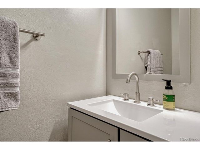 9004 E Mansfield Ave, Denver, CO 80237