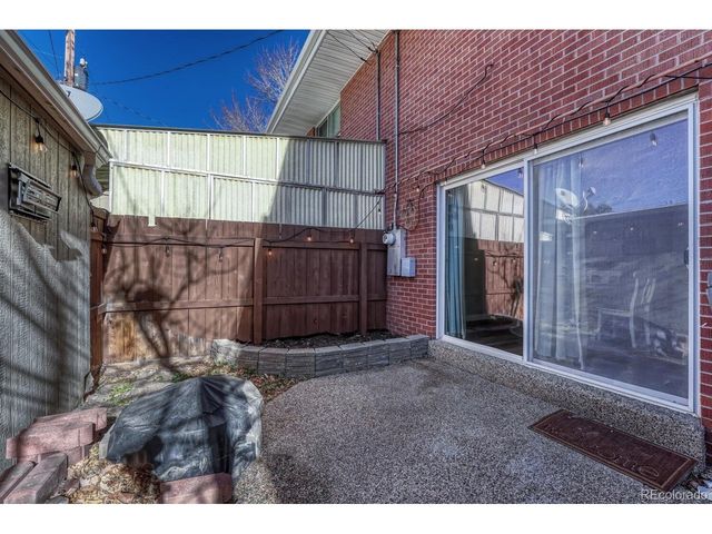 9004 E Mansfield Ave, Denver, CO 80237