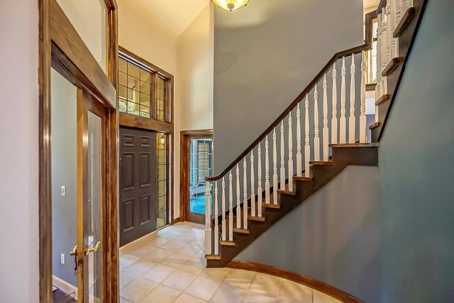 8208 Parker Road, Saline, MI 48176