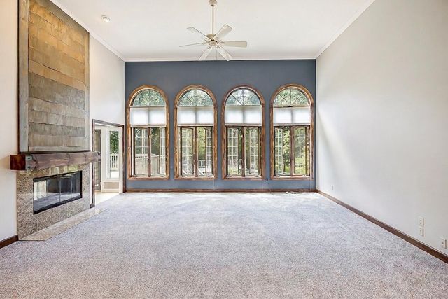 8208 Parker Road, Saline, MI 48176