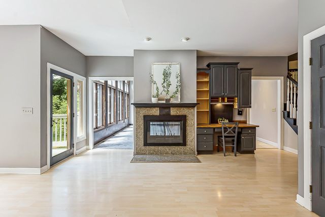 8208 Parker Road, Saline, MI 48176