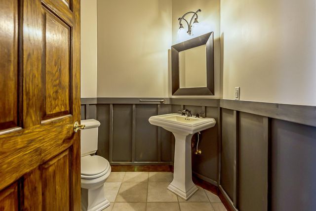 8208 Parker Road, Saline, MI 48176