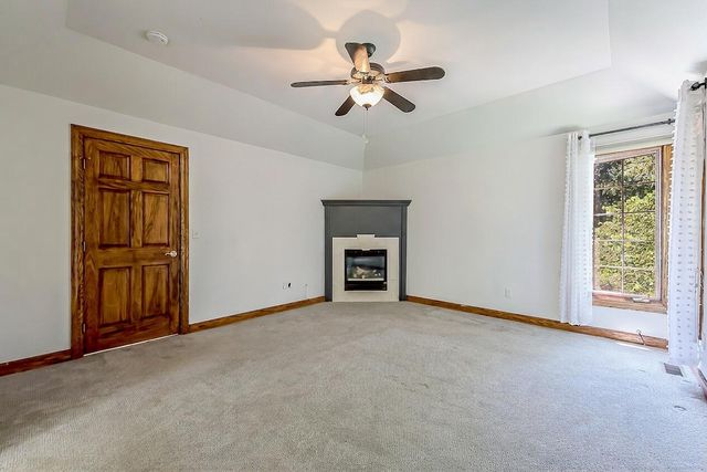 8208 Parker Road, Saline, MI 48176